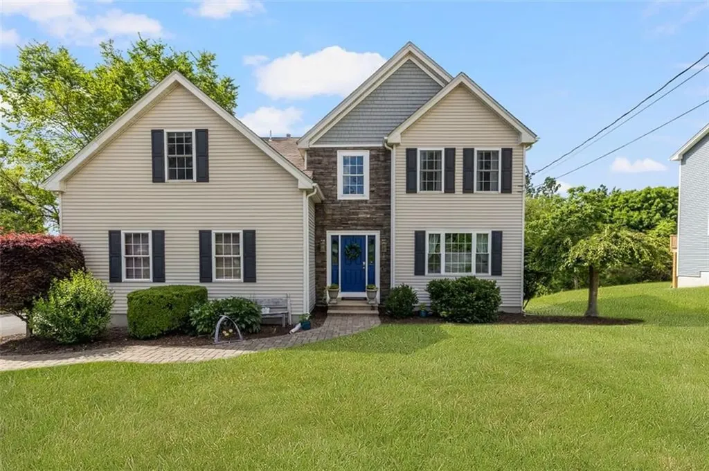 48 Angell Road Cumberland RI 02864