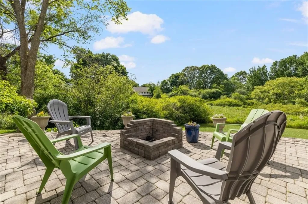 48 Angell Road Cumberland RI 02864
