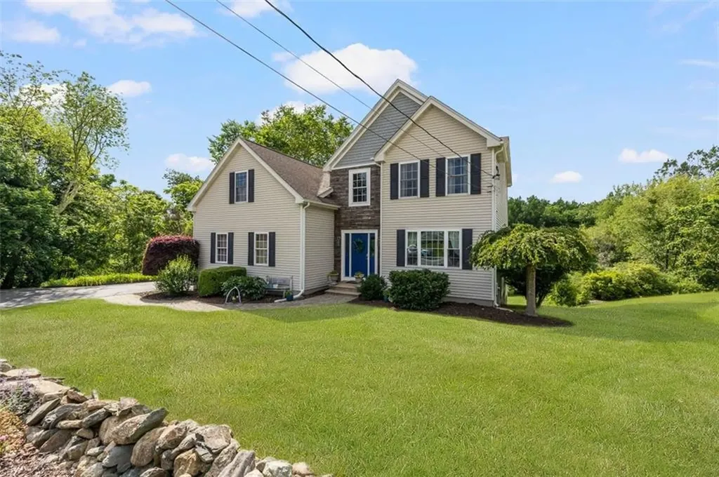 48 Angell Road Cumberland RI 02864