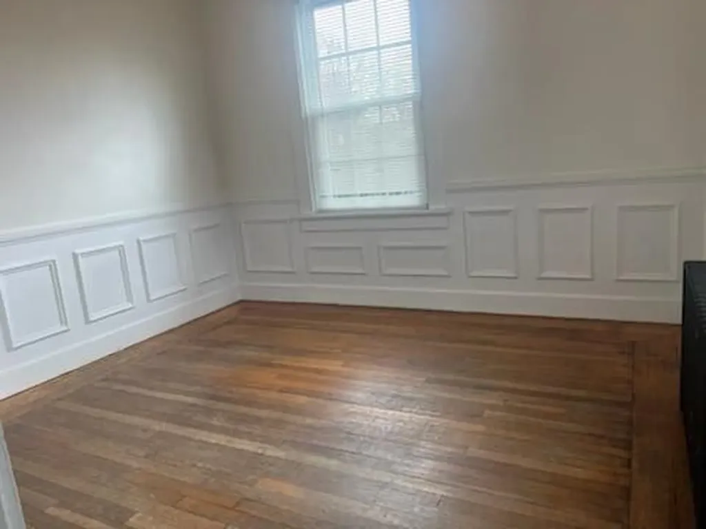 19 Admiral Kalbfus Road Newport RI 02840