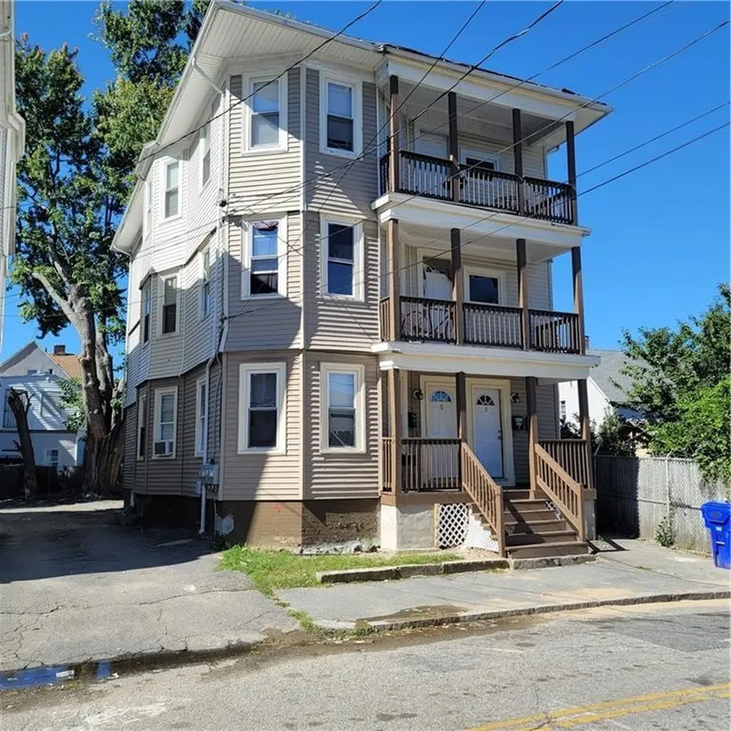 3 Mount Vernon Street Providence RI 02907