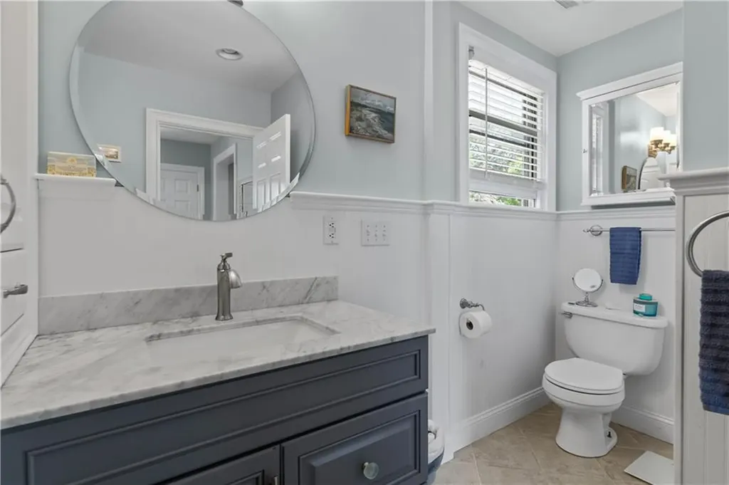 9 Pocasset Avenue Tiverton RI 02878