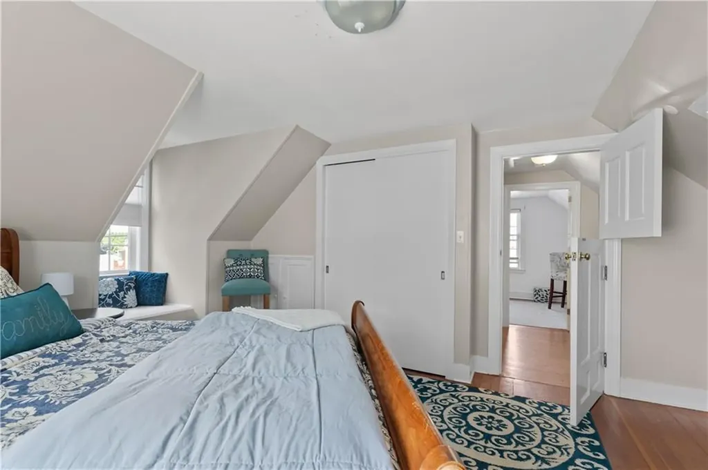 9 Pocasset Avenue Tiverton RI 02878