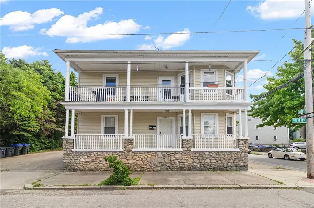 114 Penn Street Providence RI 02909