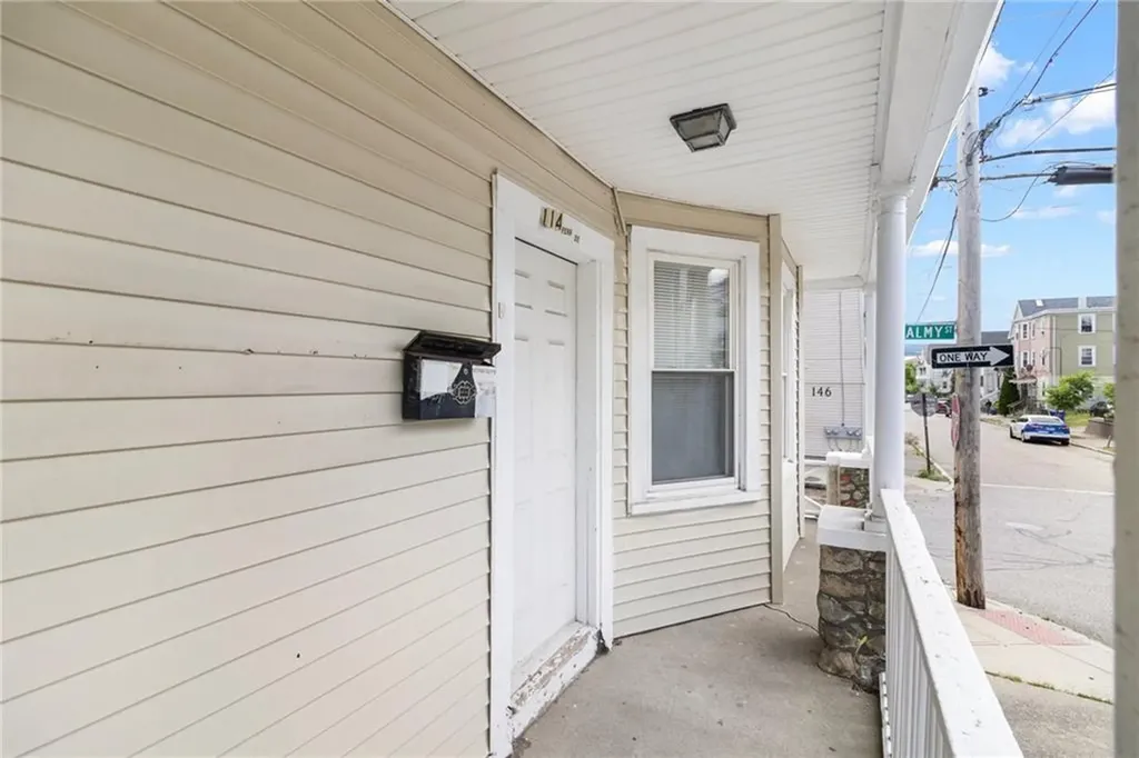 114 Penn Street Providence RI 02909