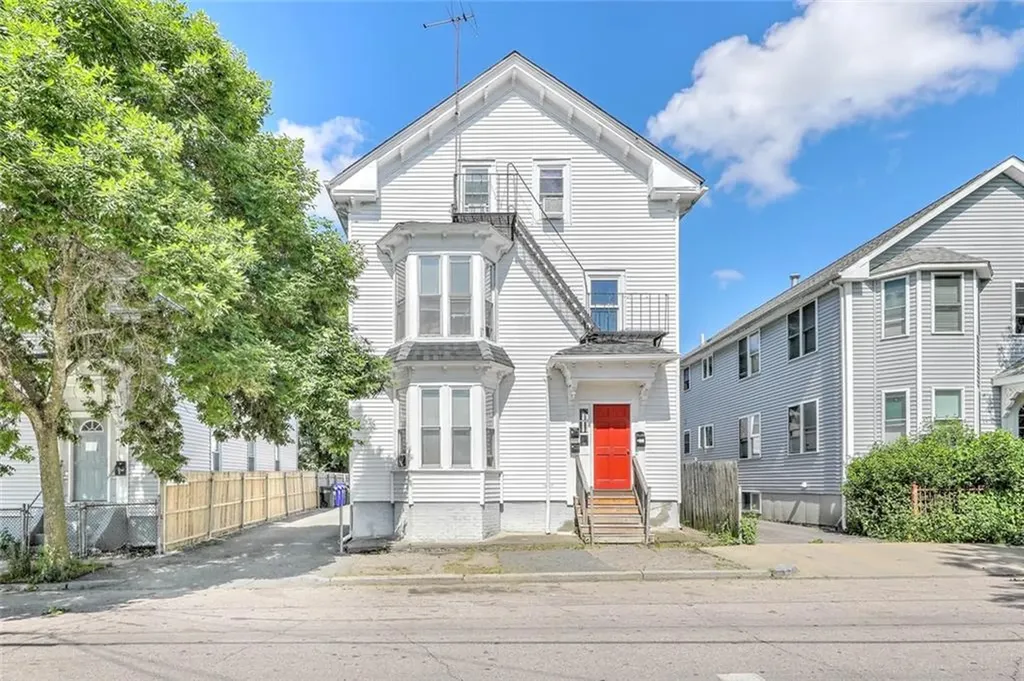 94 Florence Street Providence RI 02909