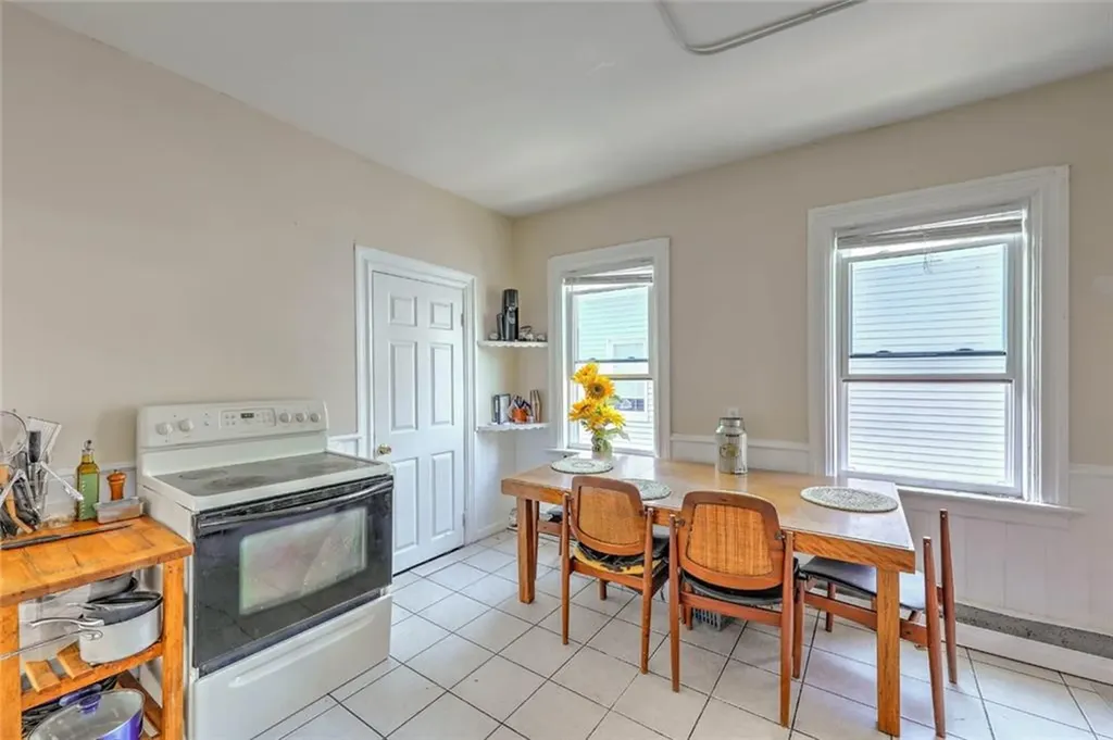 94 Florence Street Providence RI 02909