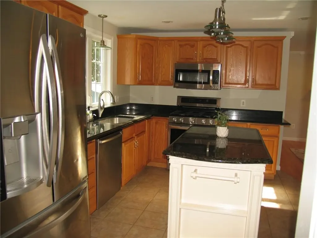 393 Congress Street Woonsocket RI 02895