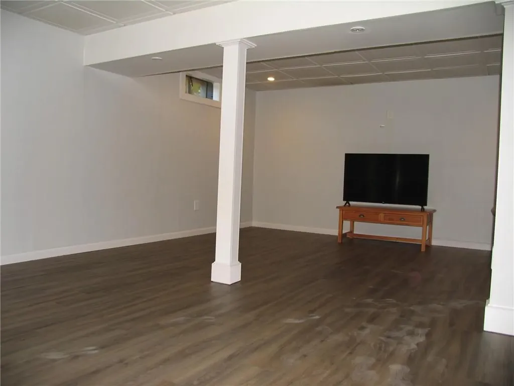 393 Congress Street Woonsocket RI 02895