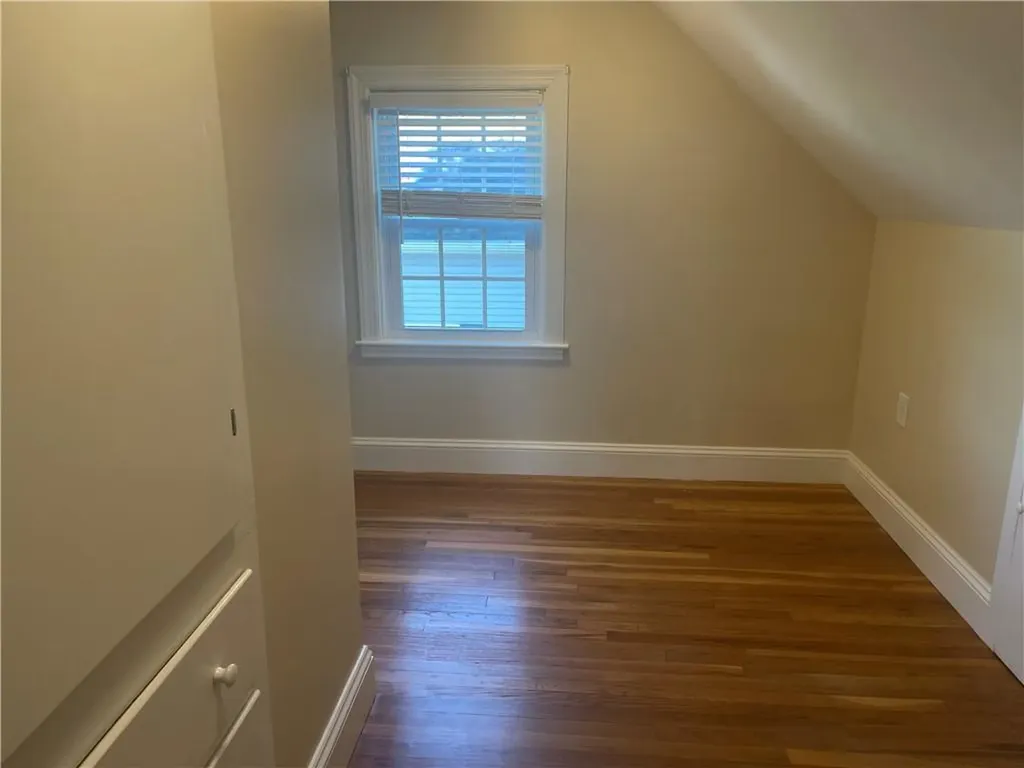 118 Chapmans Avenue Warwick RI 02886