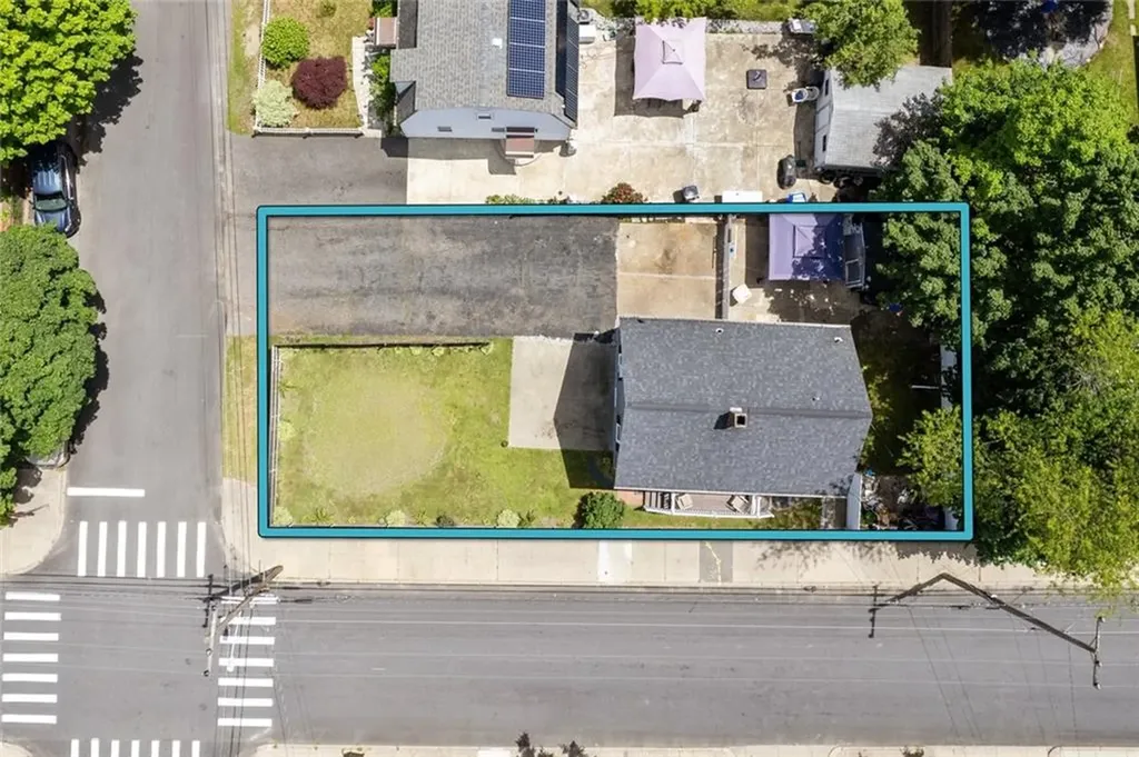 155 Columbia Avenue Pawtucket RI 02860