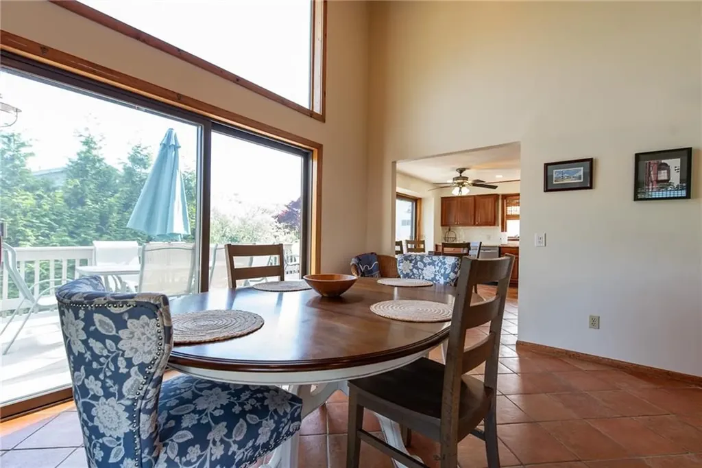 49 White Swan Drive Narragansett RI 02882