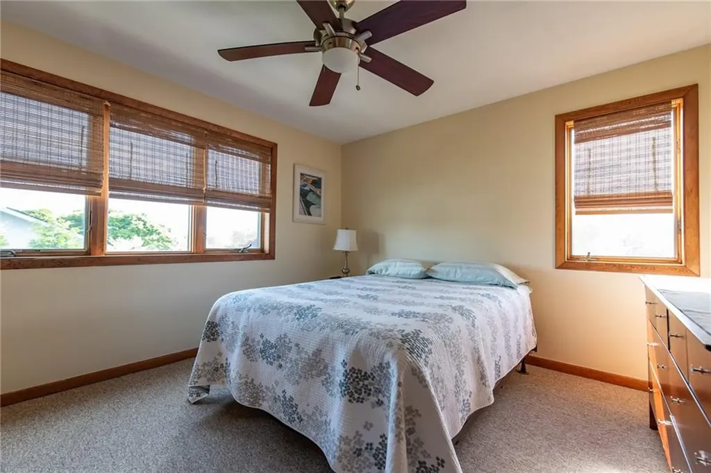 49 White Swan Drive Narragansett RI 02882