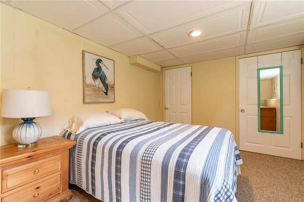 49 White Swan Drive Narragansett RI 02882