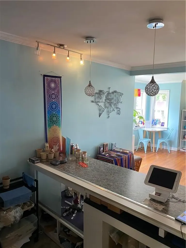 60 Maple Avenue Barrington RI 02806