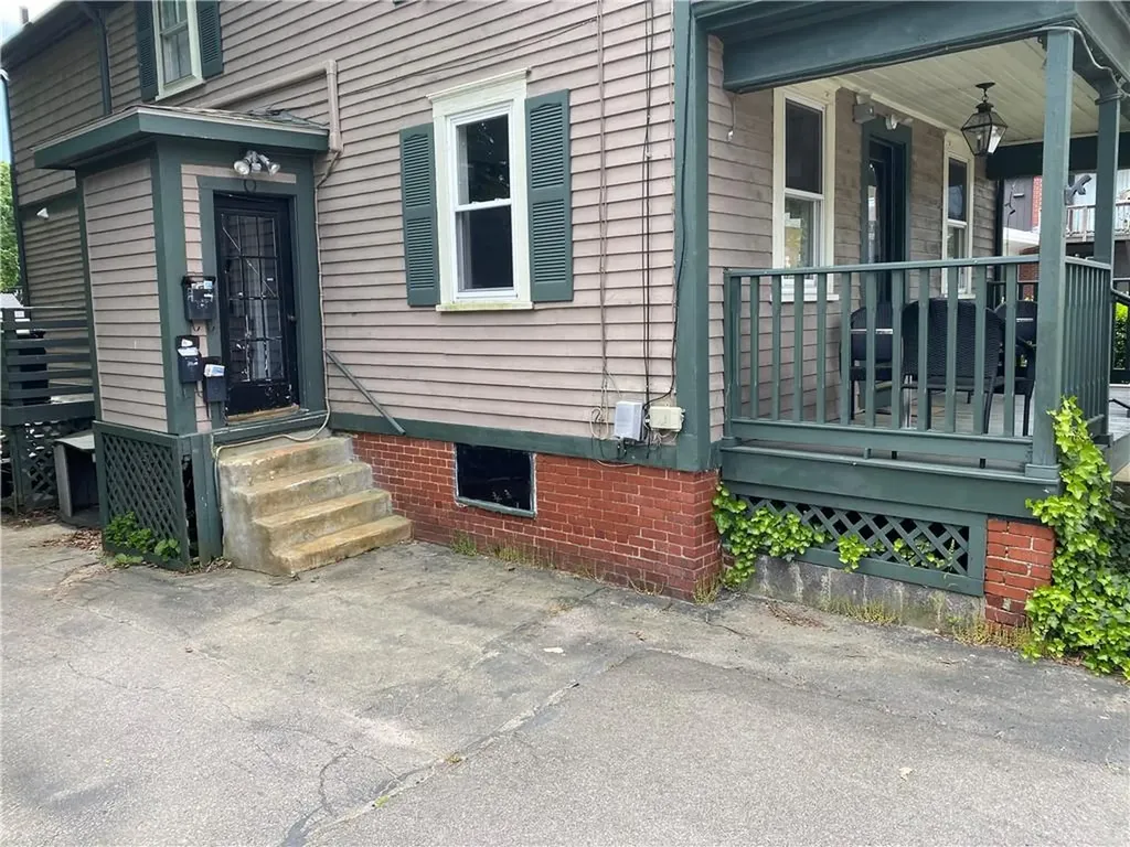 60 Maple Avenue Barrington RI 02806