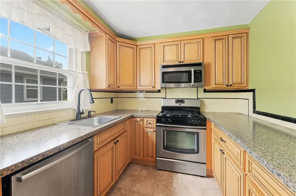 45 Jastram Street Providence RI 02908