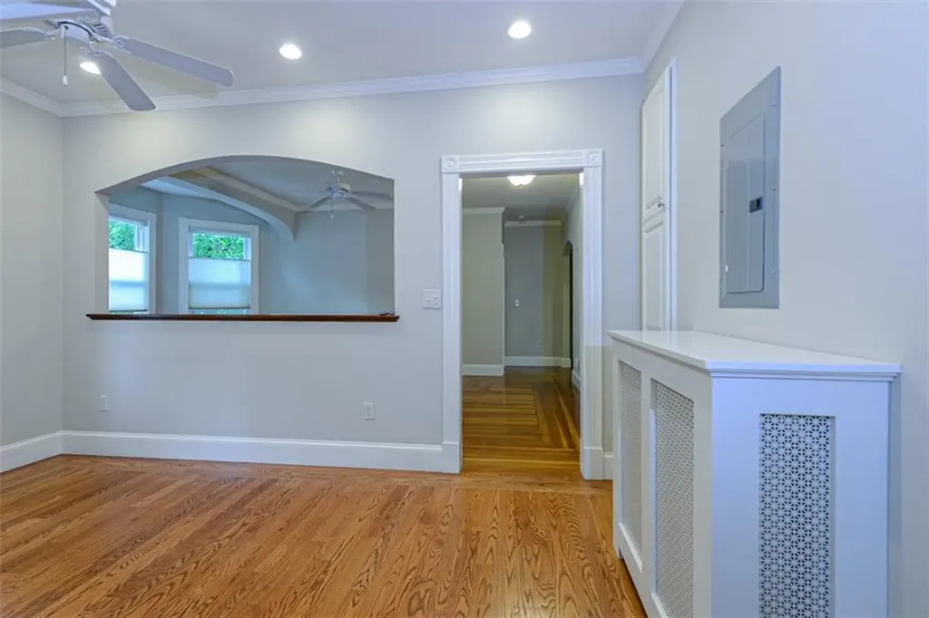 401 Broadway Newport RI 02840