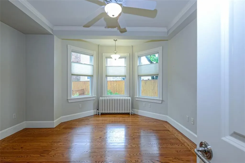 401 Broadway Newport RI 02840