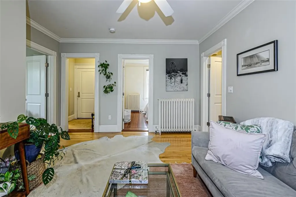 401 Broadway Newport RI 02840