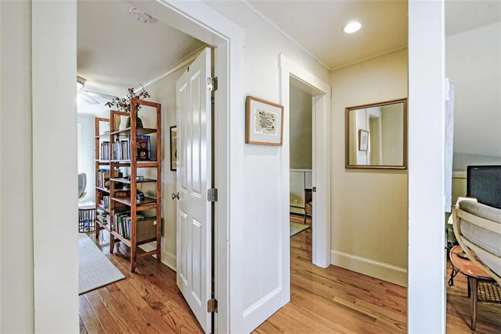 401 Broadway Newport RI 02840