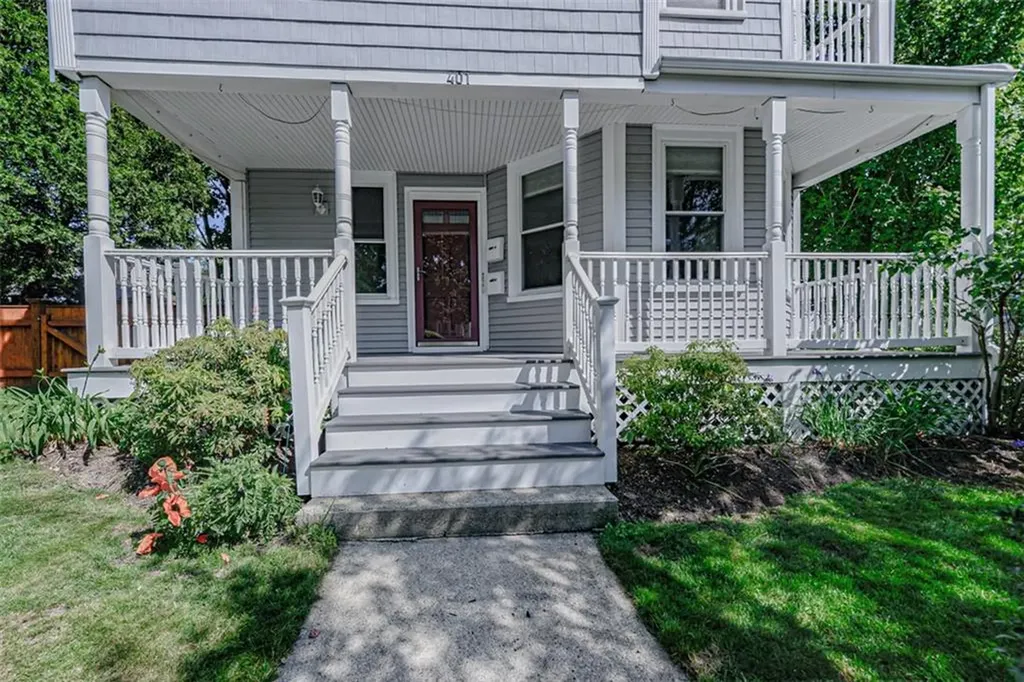 401 Broadway Newport RI 02840