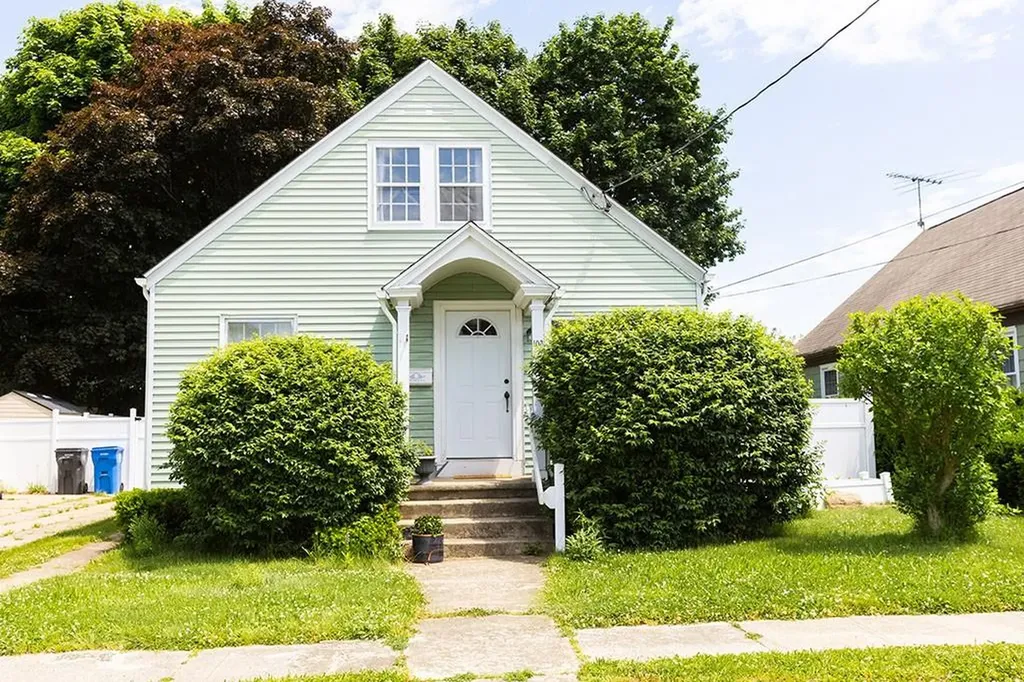 103 Speck Avenue Cranston RI 02910