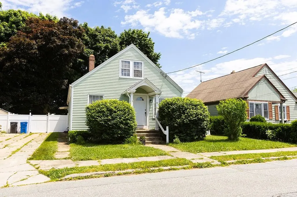 103 Speck Avenue Cranston RI 02910