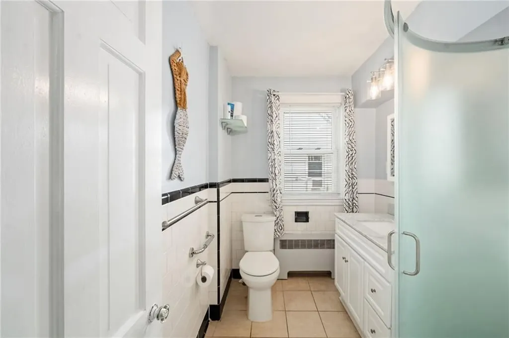 81 Rosemere Road Pawtucket RI 02861