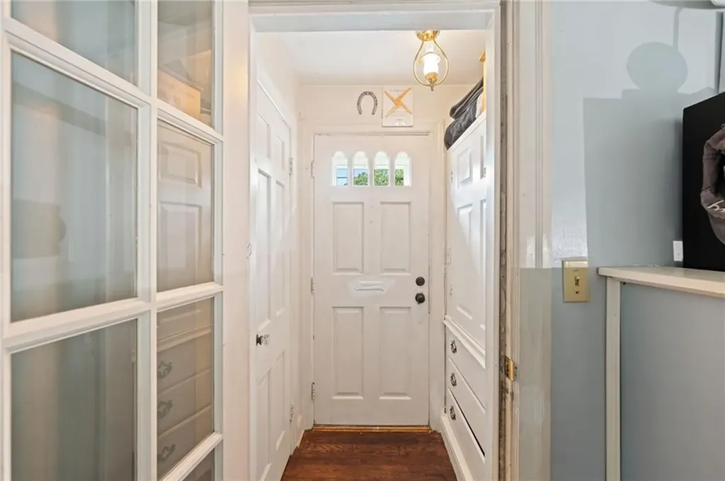 81 Rosemere Road Pawtucket RI 02861