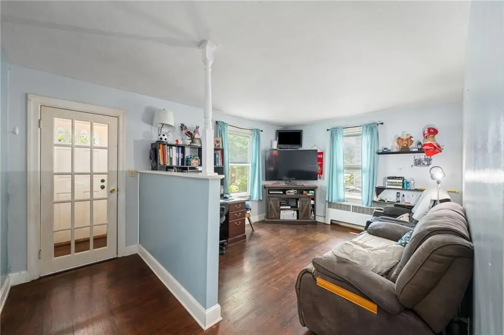 81 Rosemere Road Pawtucket RI 02861