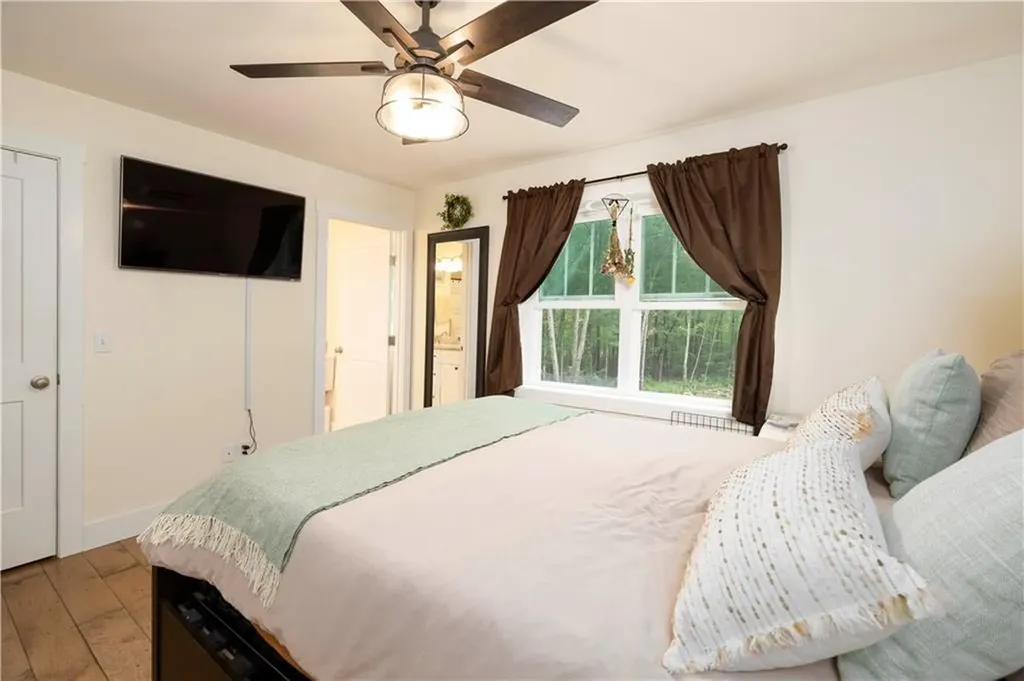 149 North Road Hopkinton RI 02833