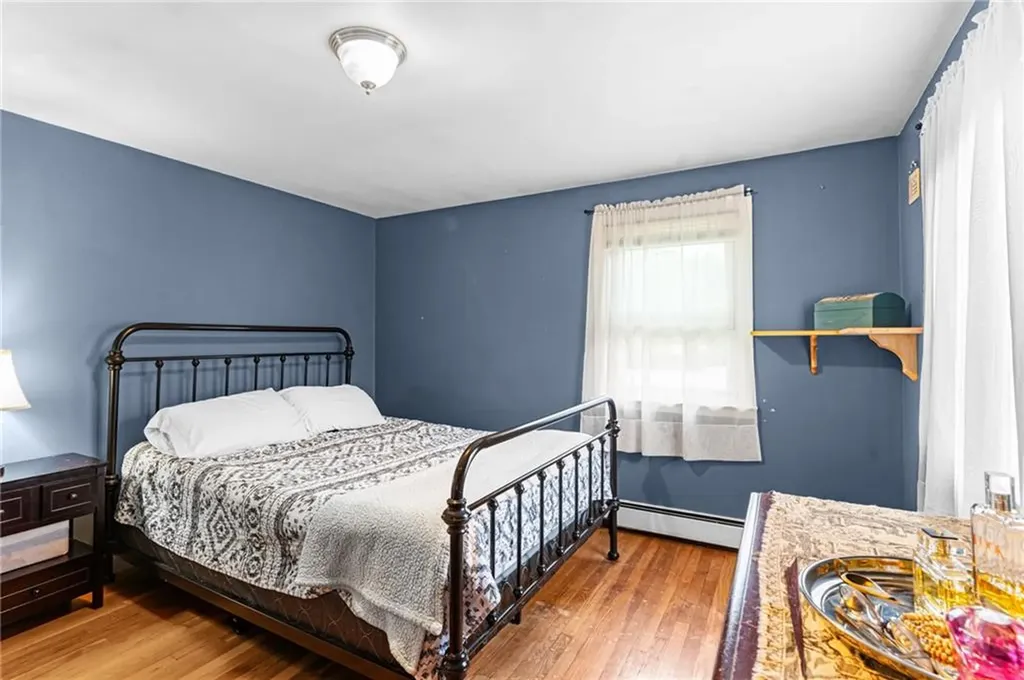24 Apollo Street Warwick RI 02888