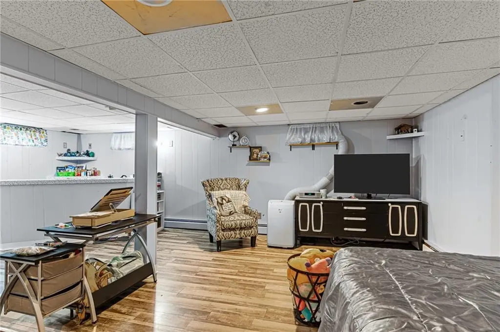 24 Apollo Street Warwick RI 02888