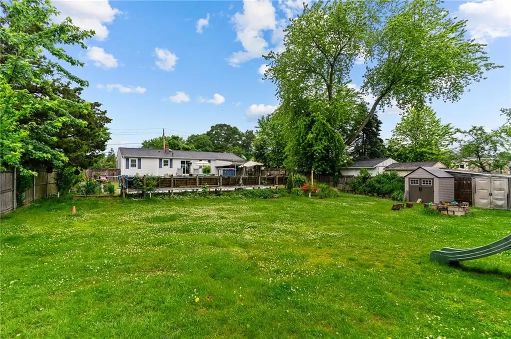 24 Apollo Street Warwick RI 02888