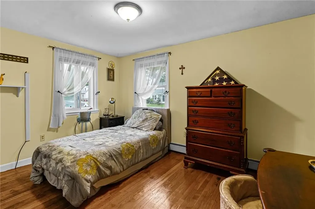 24 Apollo Street Warwick RI 02888