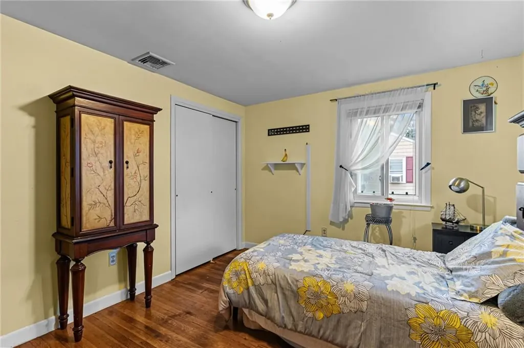24 Apollo Street Warwick RI 02888