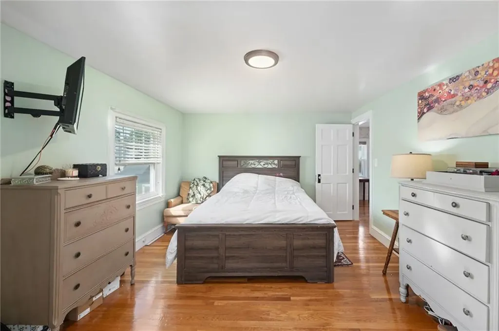 63 Mauran Street Cranston RI 02910