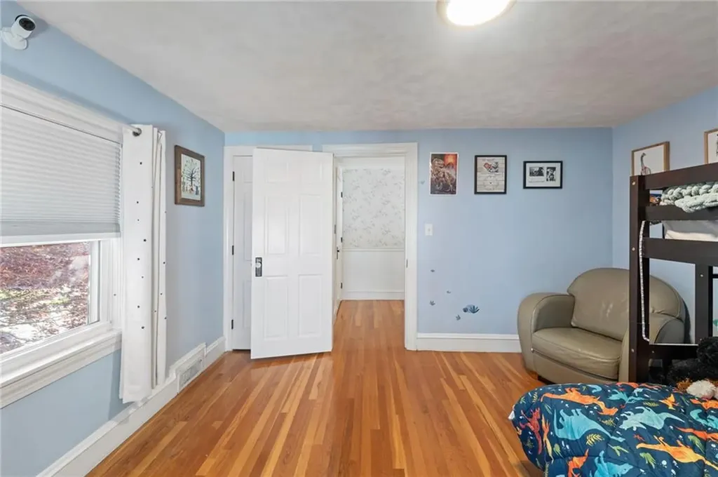 63 Mauran Street Cranston RI 02910