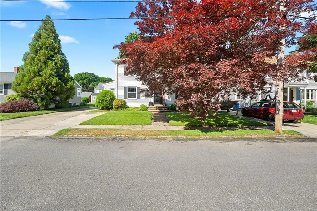 63 Mauran Street Cranston RI 02910