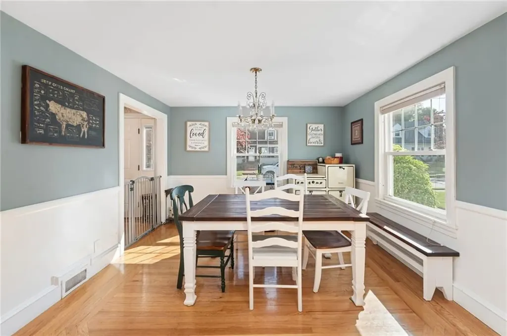 63 Mauran Street Cranston RI 02910