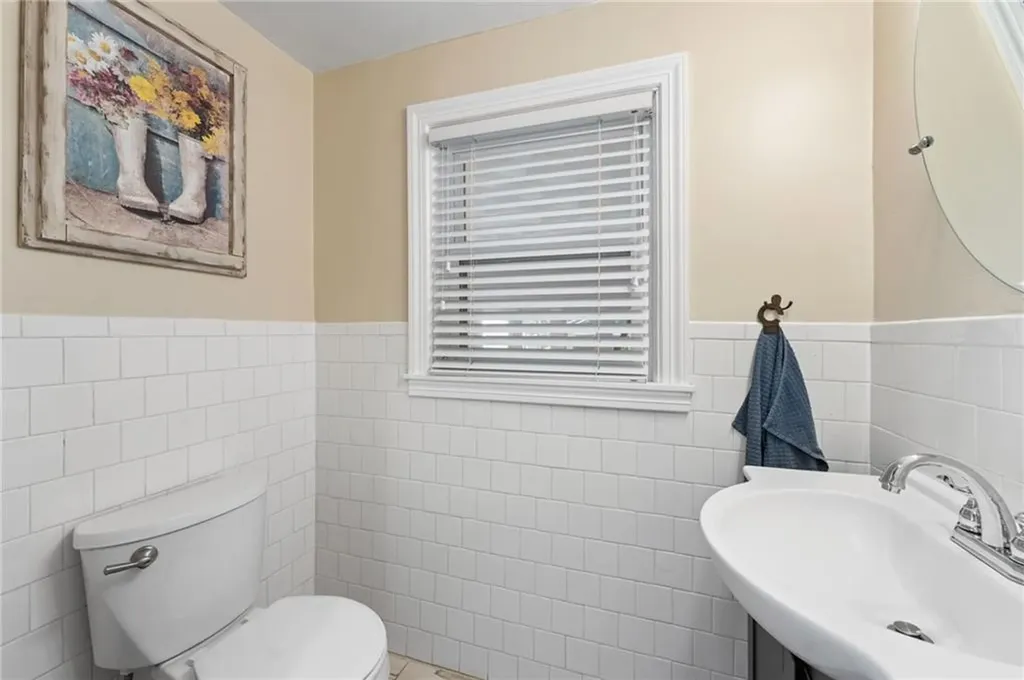 63 Mauran Street Cranston RI 02910
