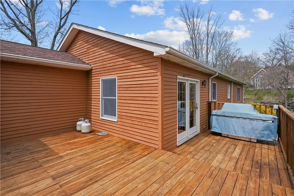 211 Scott Road Cumberland RI 02864