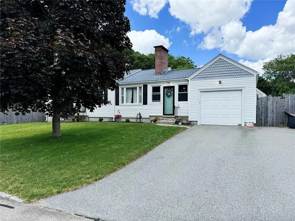 107 Knowles Drive Warwick RI 02888