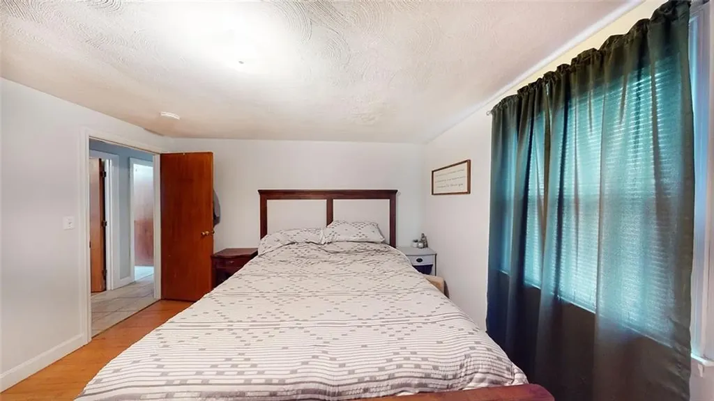 107 Knowles Drive Warwick RI 02888