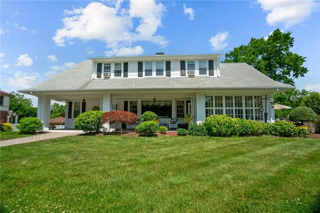 72 Upland Road Woonsocket RI 02895