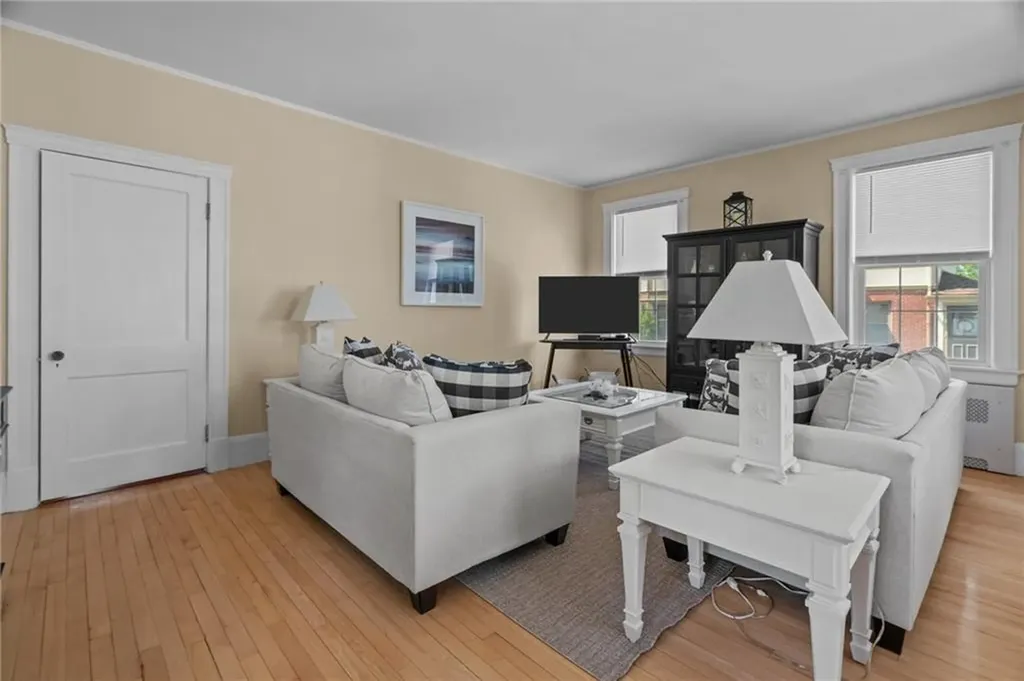 72 Upland Road Woonsocket RI 02895