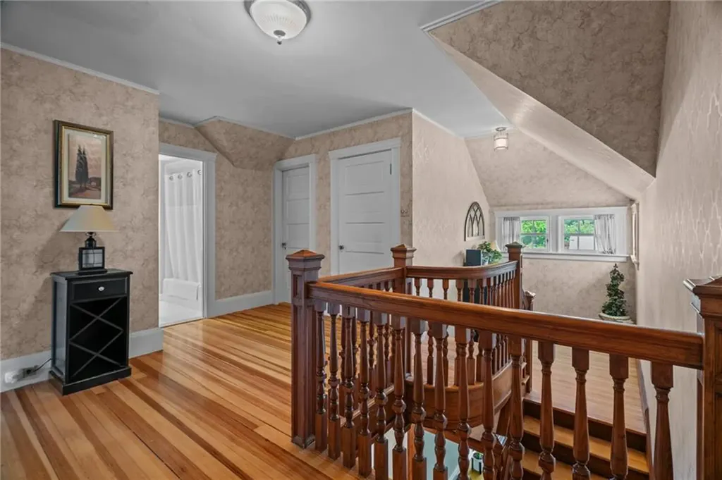 72 Upland Road Woonsocket RI 02895