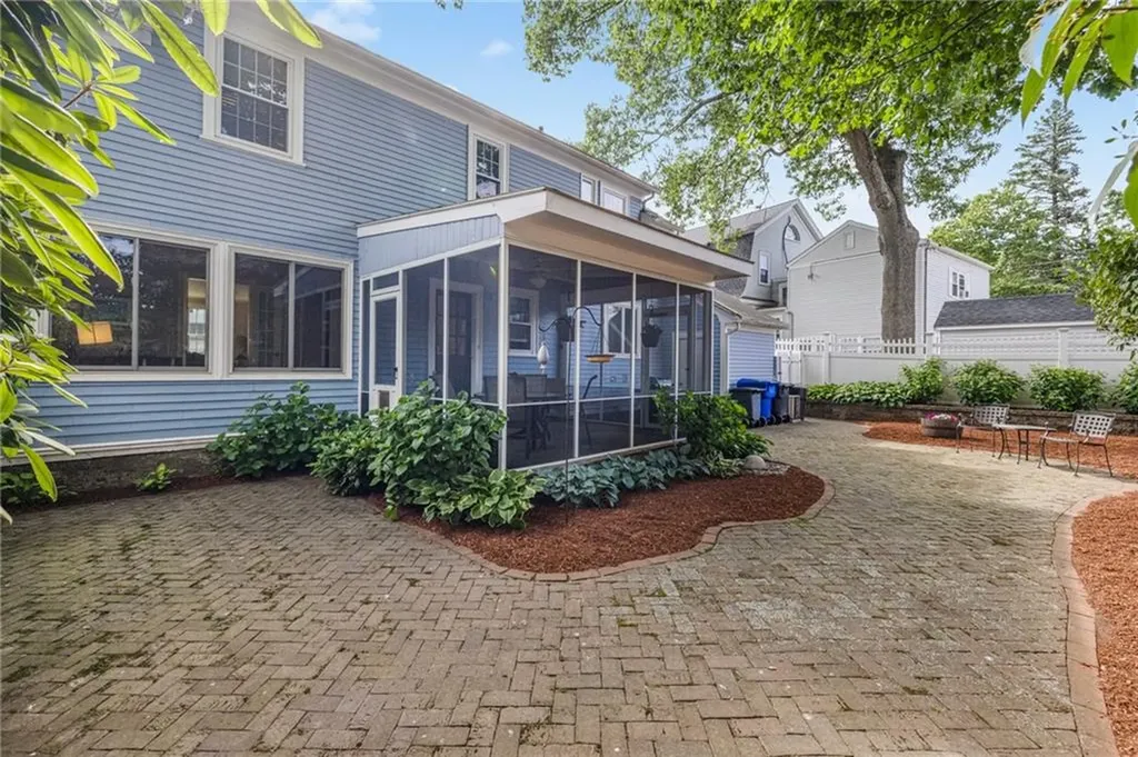 14 Cooke Street Pawtucket RI 02860