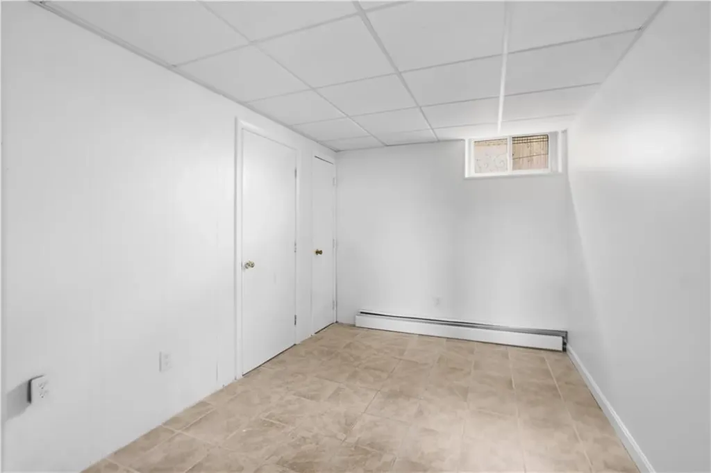 572 Admiral Street Providence RI 02908